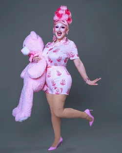 HormonaLisaBuzzfeedLook