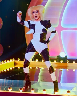 MirandaLebrãoGlobalLaLaPaRuZaLook