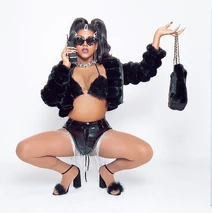 Unaired Wardrobe Malfunction Look