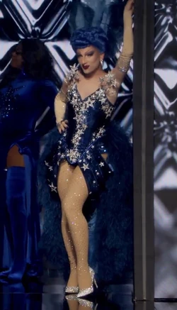 PlasmaFinalePerformanceLook