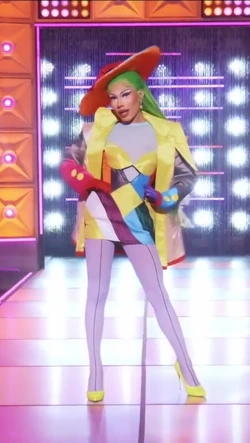JorgeousDragImitatesArtLook