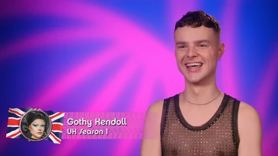 GothyKendollUKvsTW2ConfessionalLook