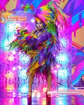 Look de 'Feather You Like it Or Not!'
