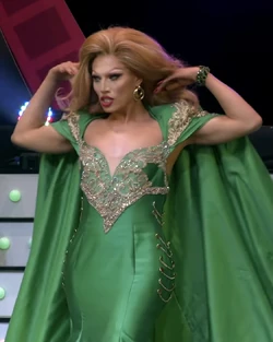 ReginaBronxPerformanceLook