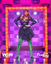 AnaLockingE9Look.jpg (247 KB) Episode 9 Look