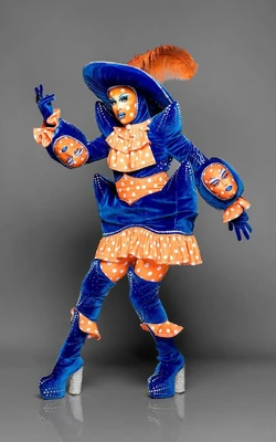 BluHydrangeaUKvsTW1DotsLook