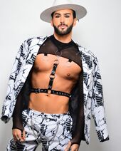Episode 11 Look