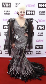 Alexis Finale Red Carpet.png (1,5 MB) Look de la final