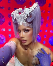 Pangina Heals