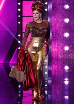 TinaBurnerEightBallEleganzaLook