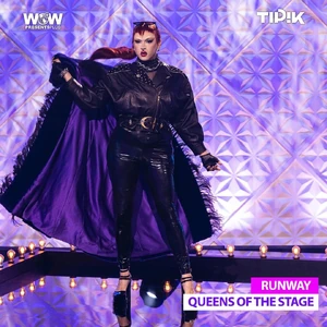 ValenciagaQueensOfTheStageLook