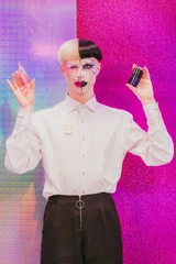 MetamorkidSplitFacePhotoshoot.jpg (555 kB) Metamorkid