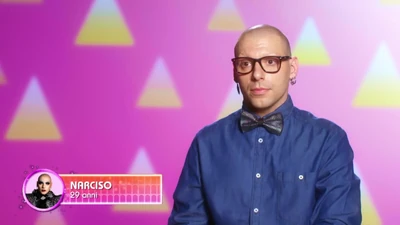 NarcisoConfessionalLook