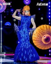 Grand Finale Eleganza Look