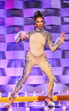 CarmenFaralaRootsLook