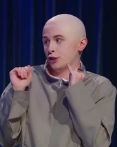 Look del Snatch Game – Mike Myers (como Dr. Evil de "Austin Powers")