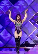 Look del "Lip Sync Slayoffs Extravaganza" – Ronda 1