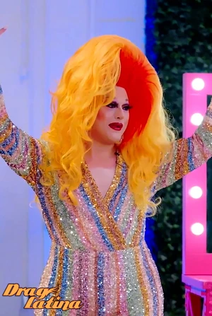 AnikaLeclereLookEntrada