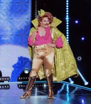 HannahCondaLadyPrinceCharmingLook.png (1,2 MB) Look de 'Lady Prince Charming'