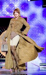 Night of a Thousand Pop Icons Look – Shania Twain