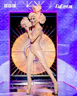 KyranThraxHeadpieceLook