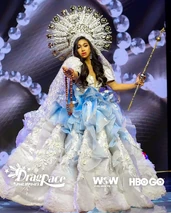 Look de 'Ang Gown-Da: Ballgown Extravaganza'