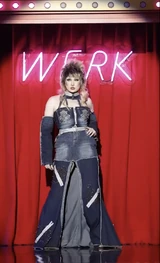 Look de 'Reunion Eleganza Extravaganza'