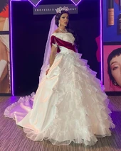 Unaired La Más Imperial Look