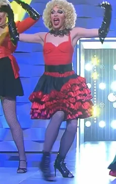 AdmiraThunderpussyDragodifestivalenLook