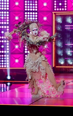 NymphiaWindDancingQueenLook