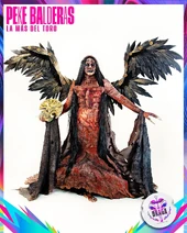 La Más del Toro Look – Angel of Death