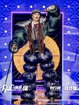 Look de 'Queen of Your Hometown' – El Peak District