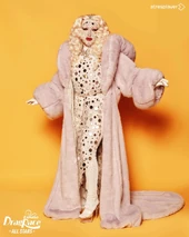 SamanthaBallentinesStrassLook.jpg (183 kB) Look de 'Strass Divina de la Muerte'