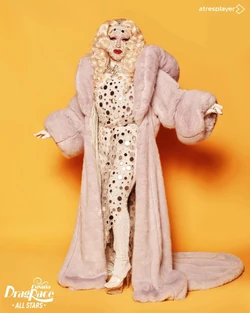 SamanthaBallentinesStrassLook