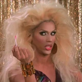 SnatchGame JessicaWild.png (1014 kB) Look del Snatch Game – RuPaul