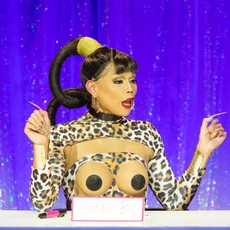 StephaniePrinceCAvsTWSnatchGameLook