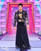 JavierCalvoE3S4Look.jpg (2,42 MB) Look del episodio 3