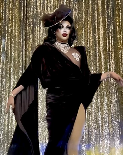 ShantelleReunionLook
