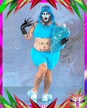 Unaired La Más Azul Peltre Look