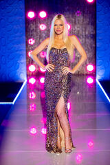 Episode 8 – Sophie Monk
