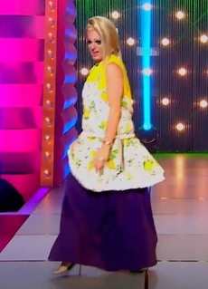 PinkChadoraThree-In-OneLook2