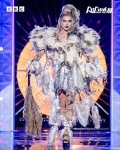 Look de 'Battle Axe - Warrior Queens'