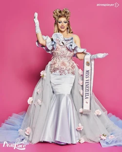 MarianaStarsFinaleLook