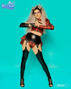 ChanelAnorexFinalePerformanceLook