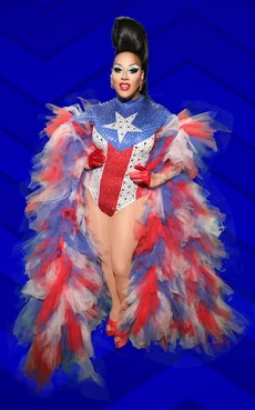 AlexisMateoAS5EntranceLook