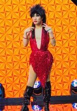Look del Lip Sync LaLaPaRuZa Slaysian Smackdown