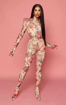 CarmenFaralaDRES2E8GuestLook