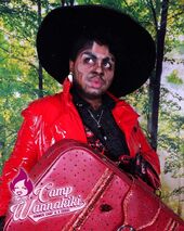 Camp Spirit Look