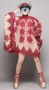 Look de 'Weird Science: Genetically Modified Drag Queens