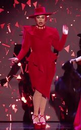 Duets Look – Red Velvet[11]